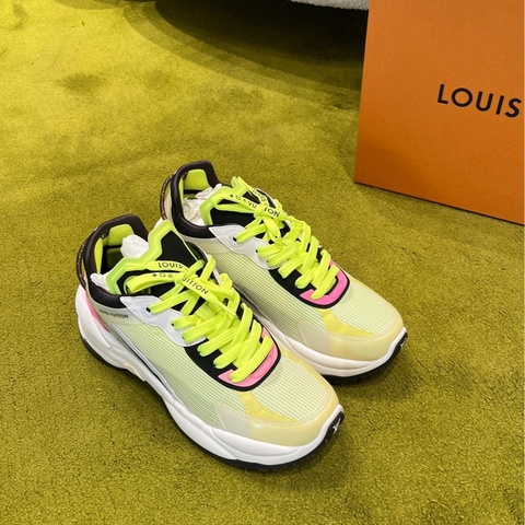 98新 LV Run55螢光綠拼色休閒鞋 36碼 G01201