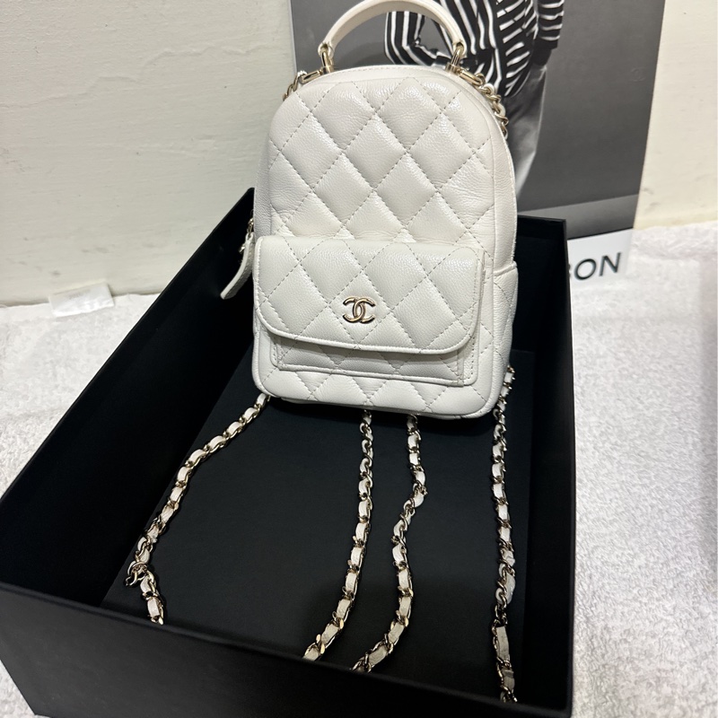 Chanel 香奈兒 粒紋牛皮淡金釦 迷你後背包(AP3753-白) ✨-0