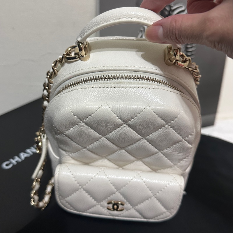 Chanel 香奈兒 粒紋牛皮淡金釦 迷你後背包(AP3753-白) ✨-5