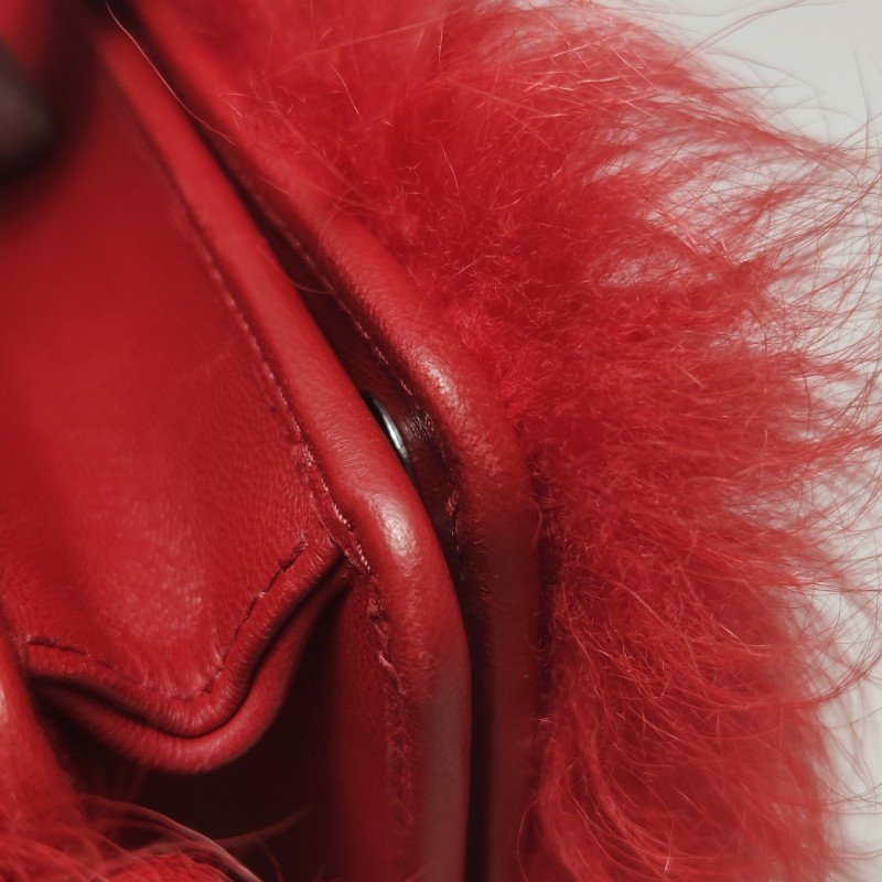 Miu Miu羊皮珍珠裝飾斜挎包單肩包-14