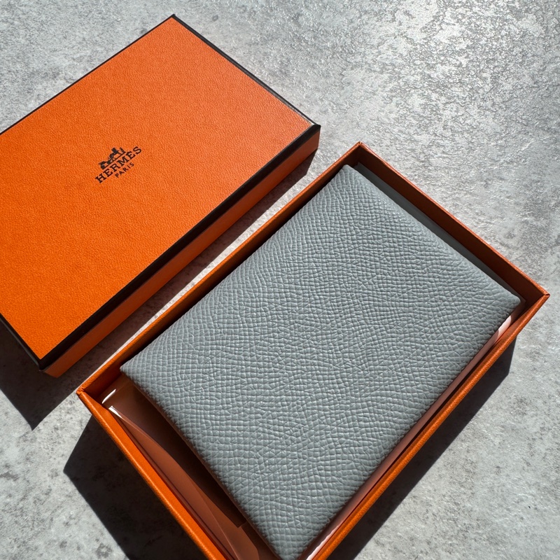 Hermès 愛馬仕 Calvi duo 卡套 冰川藍-1