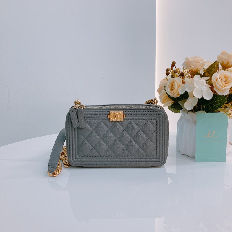MS0443 Chanel 香奈兒 男孩 鏈條 錢包 小號 魚子醬 荔枝紋牛皮 灰色 金扣 斜背 Boy Wallet On Chain Small Caviar Grey x GHW-0