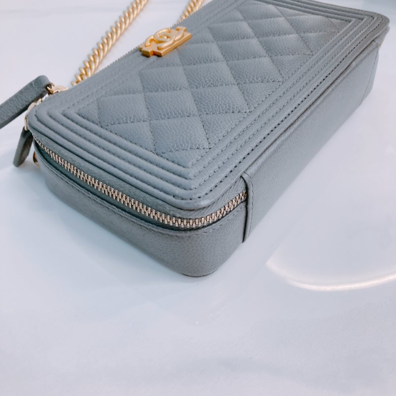 MS0443 Chanel 香奈兒 男孩 鏈條 錢包 小號 魚子醬 荔枝紋牛皮 灰色 金扣 斜背 Boy Wallet On Chain Small Caviar Grey x GHW-5