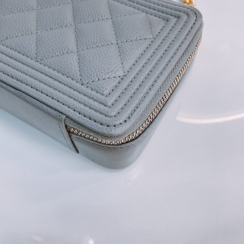 MS0443 Chanel 香奈兒 男孩 鏈條 錢包 小號 魚子醬 荔枝紋牛皮 灰色 金扣 斜背 Boy Wallet On Chain Small Caviar Grey x GHW-6