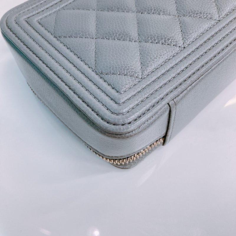 MS0443 Chanel 香奈兒 男孩 鏈條 錢包 小號 魚子醬 荔枝紋牛皮 灰色 金扣 斜背 Boy Wallet On Chain Small Caviar Grey x GHW-7