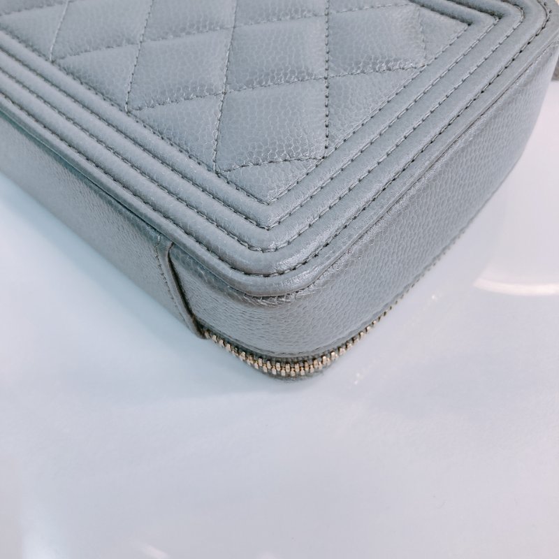 MS0443 Chanel 香奈兒 男孩 鏈條 錢包 小號 魚子醬 荔枝紋牛皮 灰色 金扣 斜背 Boy Wallet On Chain Small Caviar Grey x GHW-8