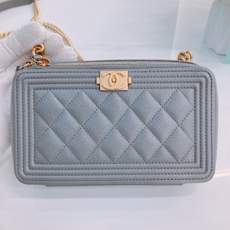 MS0443 Chanel 香奈兒 男孩 鏈條 錢包 小號 魚子醬 荔枝紋牛皮 灰色 金扣 斜背 Boy Wallet On Chain Small Caviar Grey x GHW-10