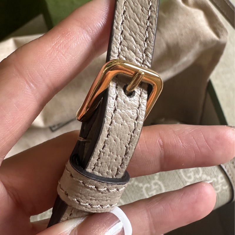 Gucci全新未使用-5