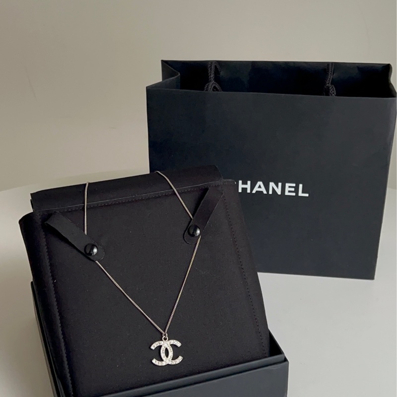 Chanel 經典雙C項鍊（銀色）-1