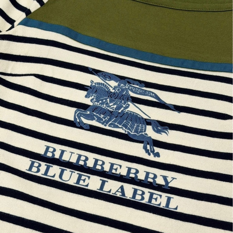 BURBERRY 藍標 肩釦大戰馬橫條反折袖上衣-5