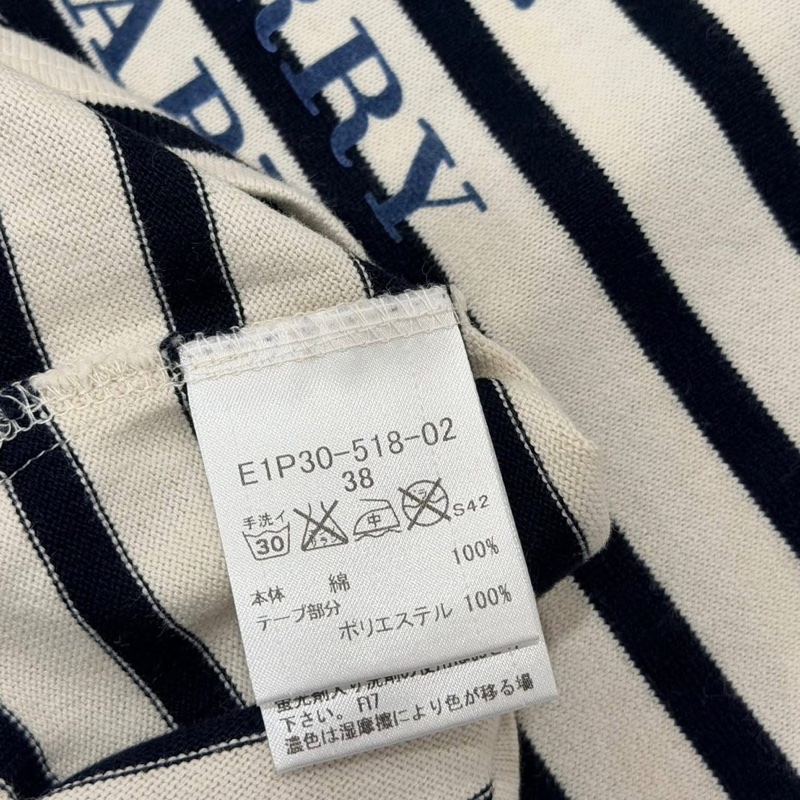 BURBERRY 藍標 肩釦大戰馬橫條反折袖上衣-9