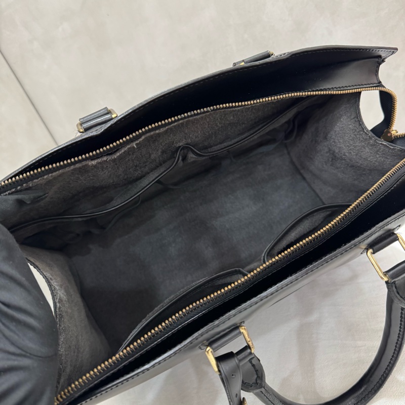 Lv Epi 手提公事包-17