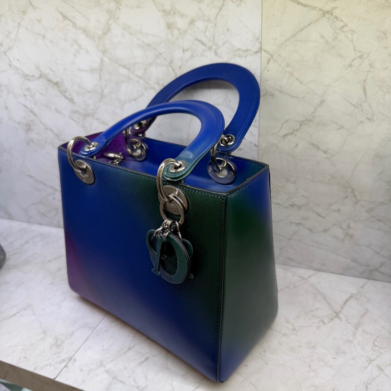 DIOR藍綠紫漸層全皮黛妃包-1