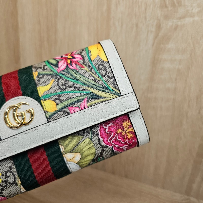 [跨年出清🧧] Gucci 老花卉圖騰白牛皮長夾-2