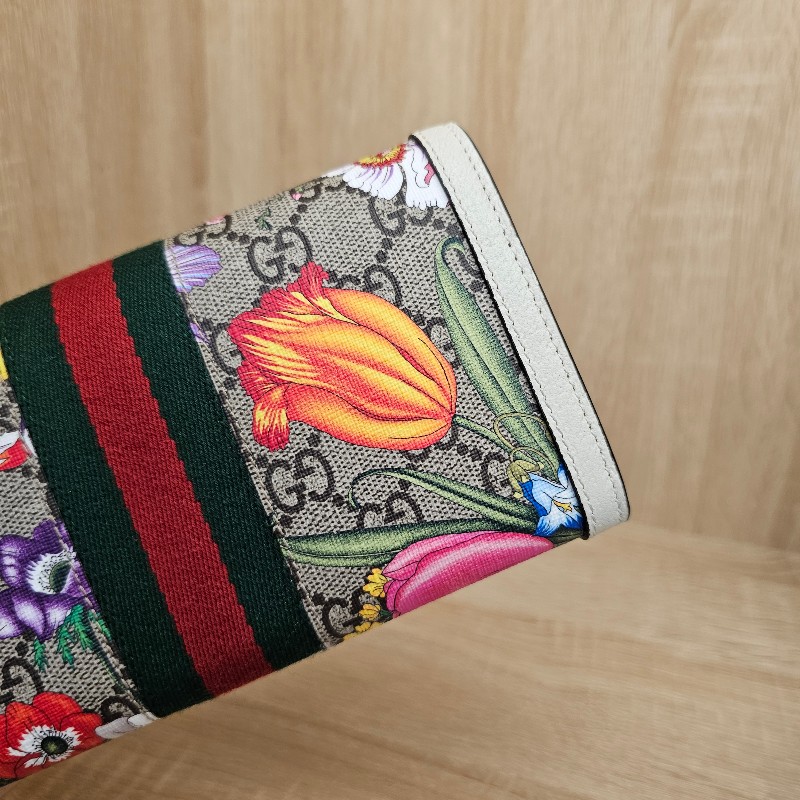 [跨年出清🧧] Gucci 老花卉圖騰白牛皮長夾-19