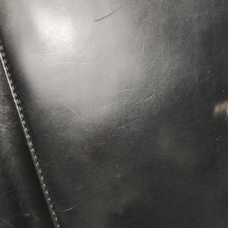 Chanel Leboy季節限定款中號牛皮撞色方形雙C鎖扣單肩包-24