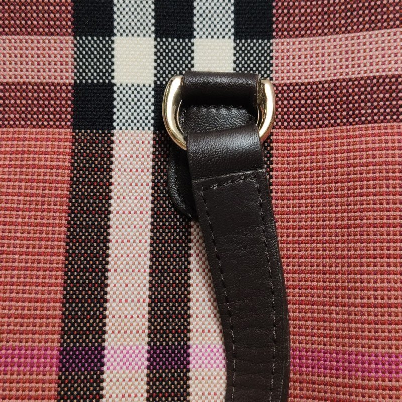 Burberry牛皮帆布拼色格紋單肩包-7