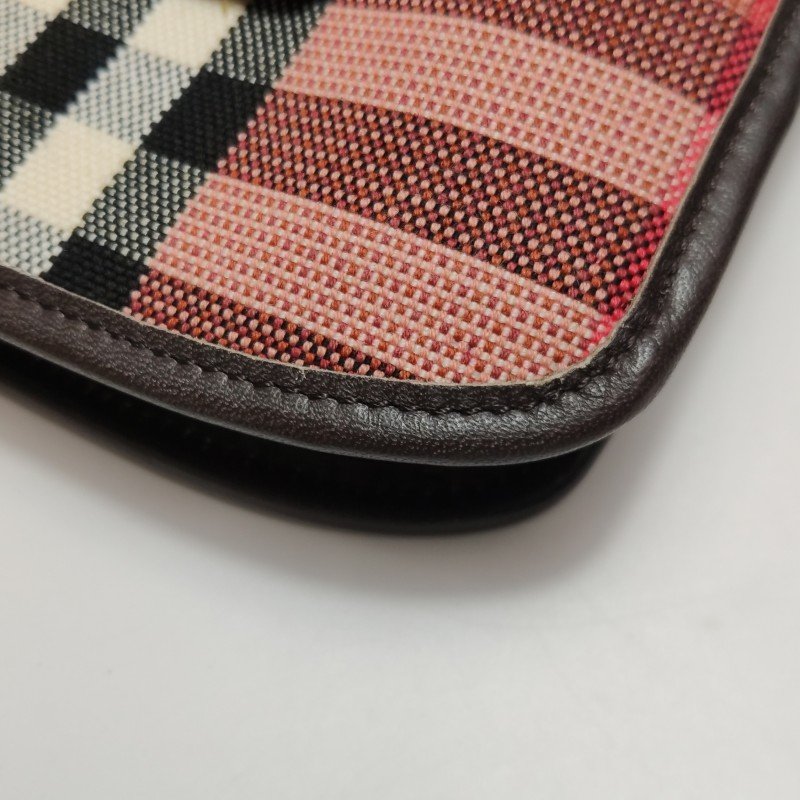 Burberry牛皮帆布拼色格紋單肩包-14