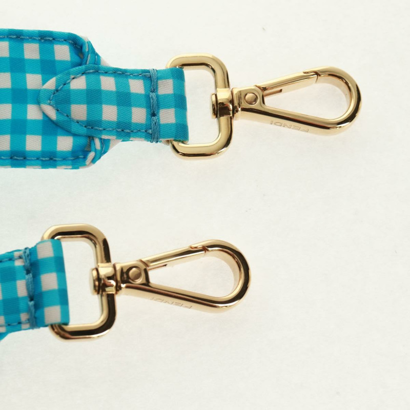 【日本直送】FENDI Mamma Baguette 肩背包 尼龍材質 淺藍色 金色 正品 158965V-26