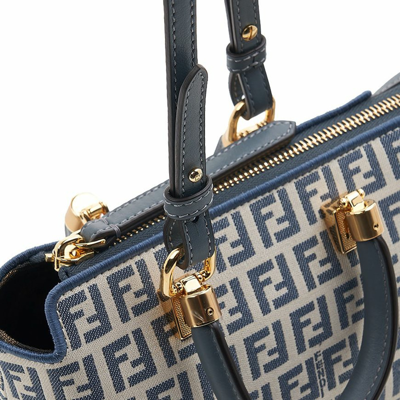 FENDI 順便一提，FF波士頓包-7