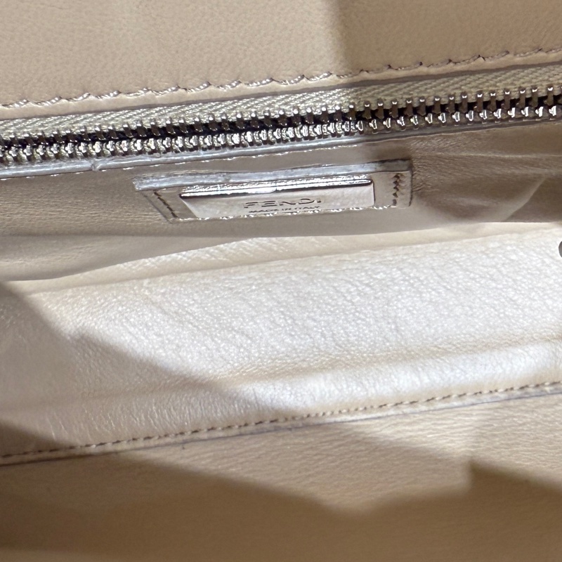 FENDI 黑花編織-4