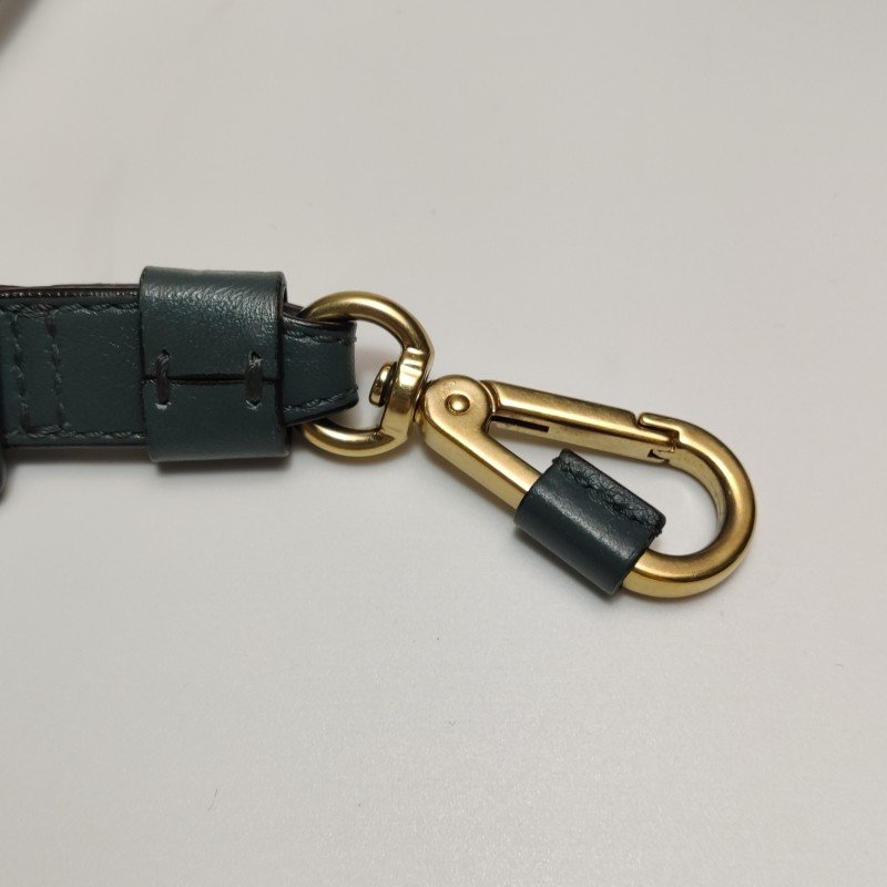 Chloe Roy 小號牛皮拼色小馬圖案穿孔圓環斜挎包單肩包-15