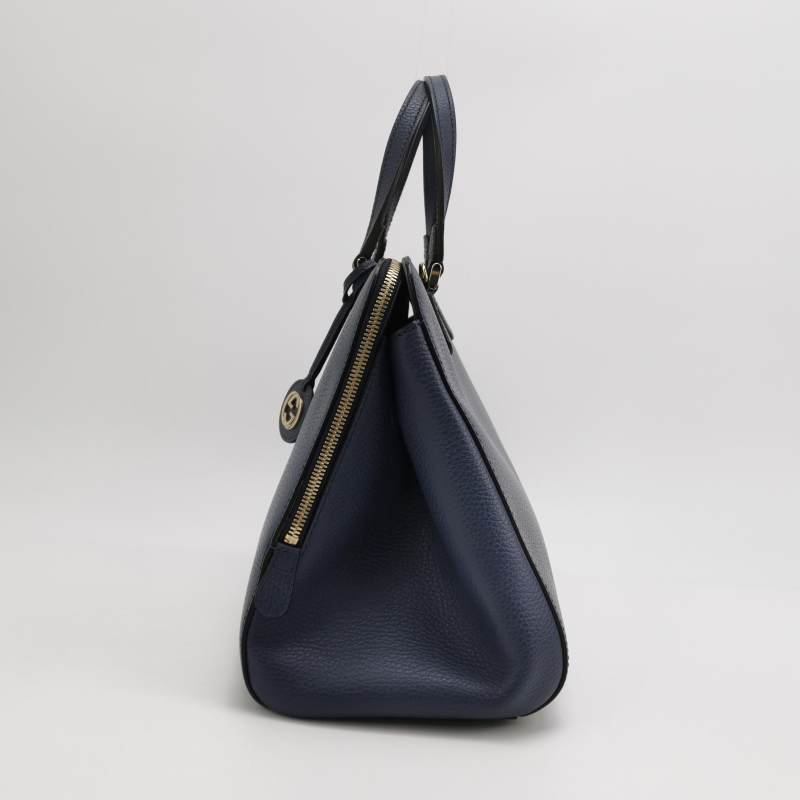 Gucci Interlocking G牛皮純色字母Logo互扣式雙G斜挎包單肩包-2