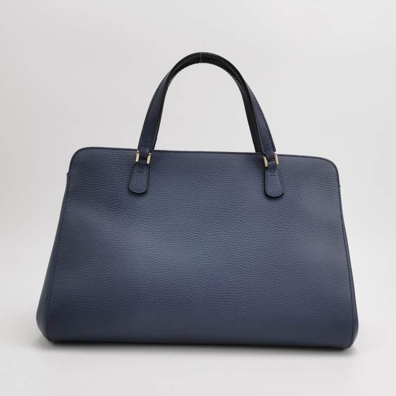 Gucci Interlocking G牛皮純色字母Logo互扣式雙G斜挎包單肩包-4