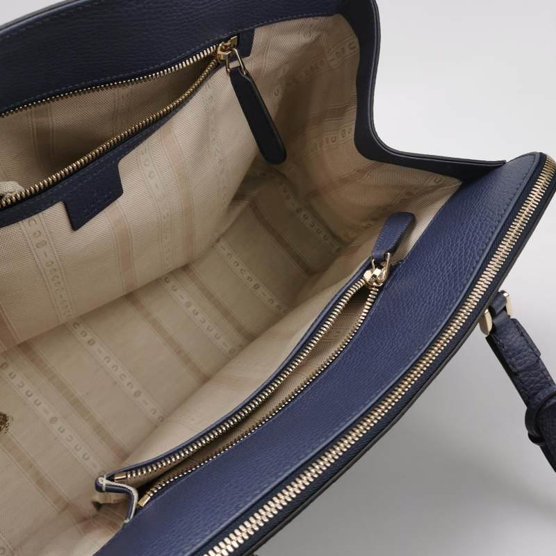 Gucci Interlocking G牛皮純色字母Logo互扣式雙G斜挎包單肩包-6