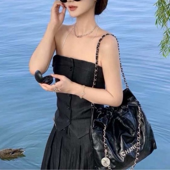 【配件：防塵袋 💕】Chanel 25P 22bag 中號 垃圾袋 黑銀 黑色 銀扣 牛皮 手提 單肩 腋下-1