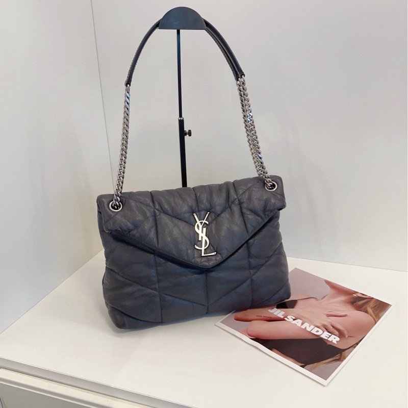 【98新🆕】YSL LouLou Purffer泡芙雲朵鏈條包 瀝青灰大號 單肩包-0