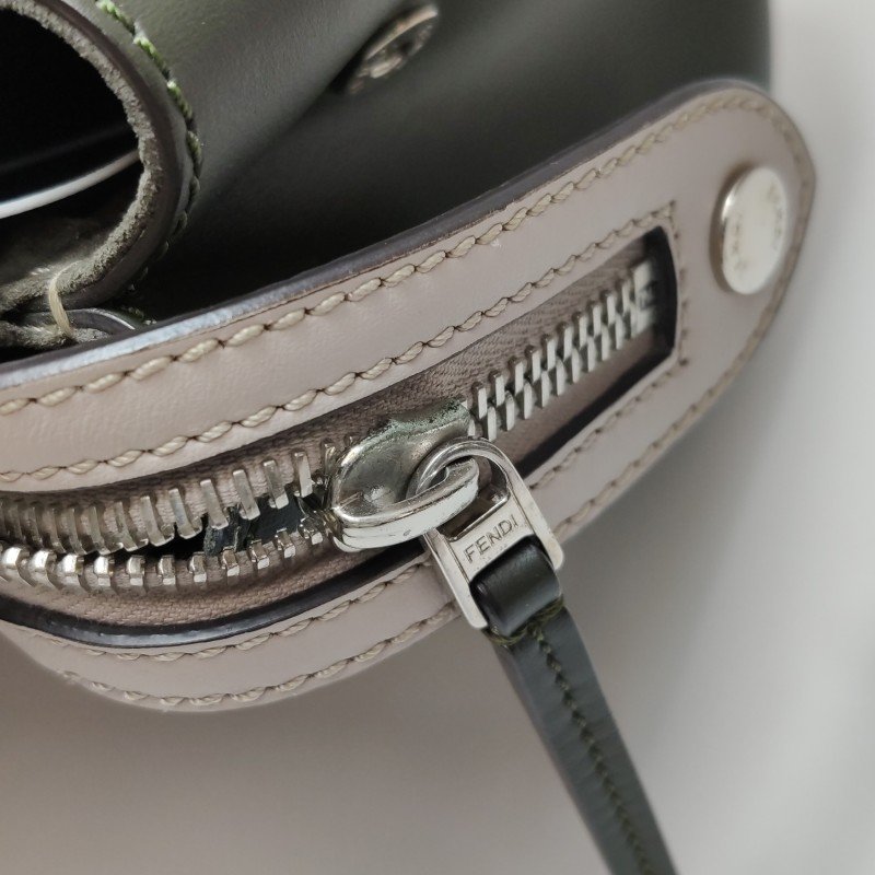 Fendi Dotcom牛皮錐形螺柱子母包單肩包-14
