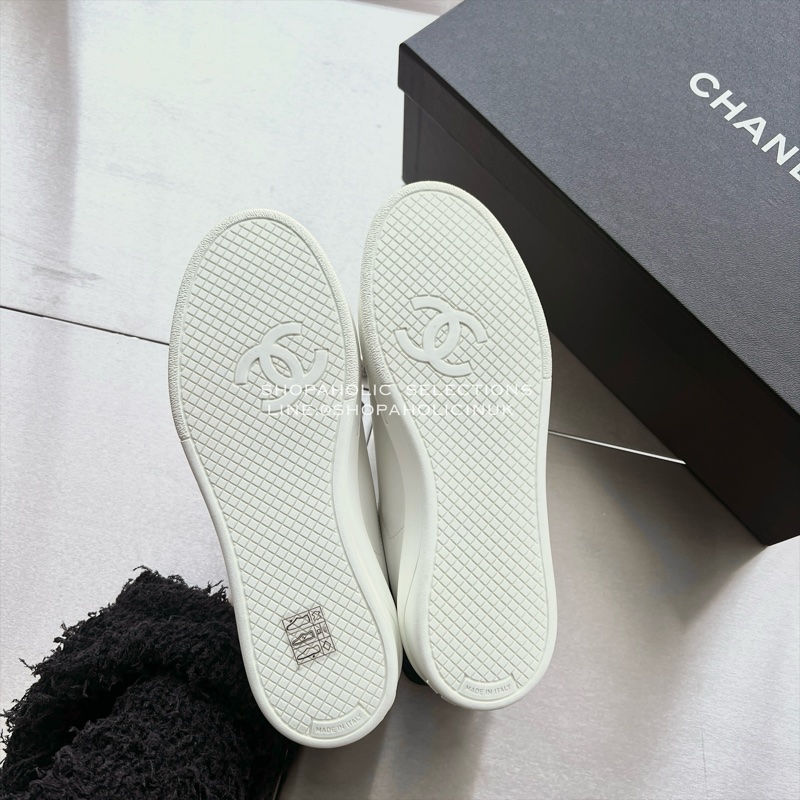Chanel 字母鞋帶皮革小白鞋36號-3