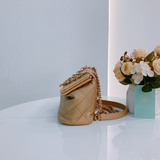 MS0444 Chanel 香奈兒羊皮小夾子包  My Crush Bag Small Lambskin Metallic Gold X GHW-5