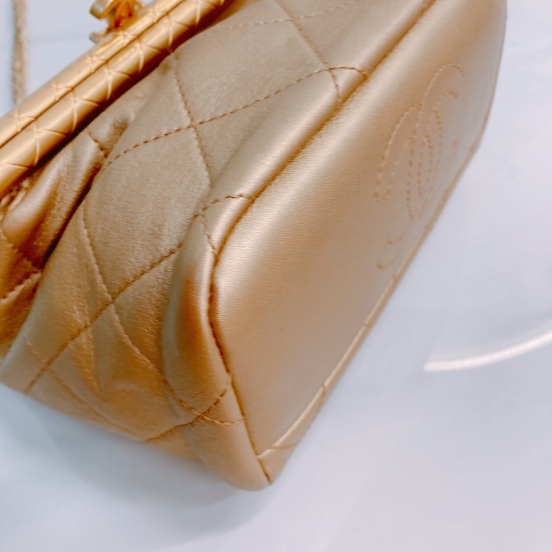 MS0444 Chanel 香奈兒羊皮小夾子包  My Crush Bag Small Lambskin Metallic Gold X GHW-7