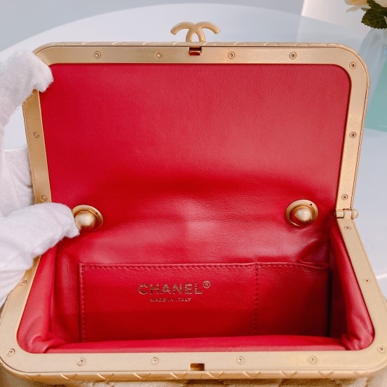 MS0444 Chanel 香奈兒羊皮小夾子包  My Crush Bag Small Lambskin Metallic Gold X GHW-31