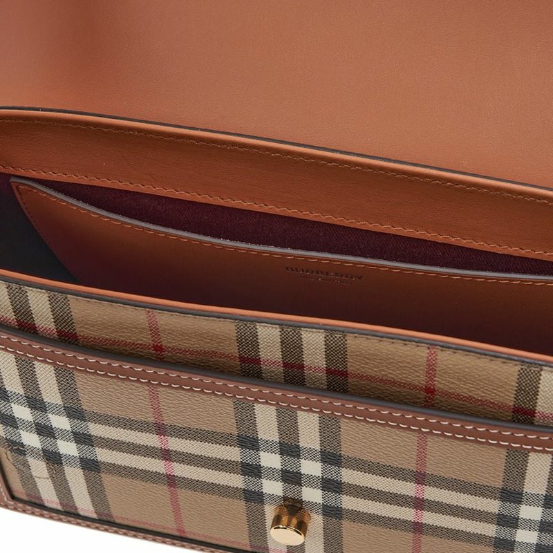 BURBERRY 復古格紋斜背包-8