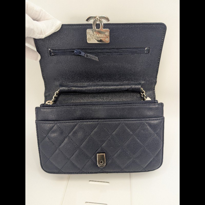 99成新-Chanel古巴系列超耐用「牛皮」WOC-13