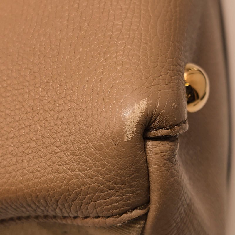 Burberry The Banner班納中號牛皮帆布純色字母Logo雙搭扣斜挎包-15