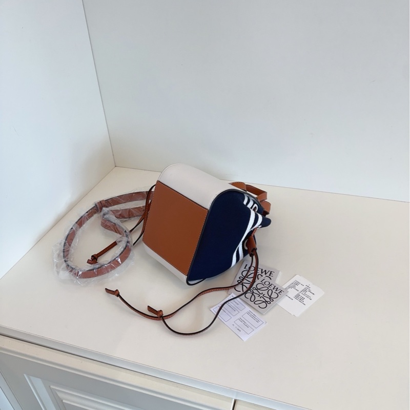 【99新🆕】Loewe Hammock mini 限量款 海軍風迷你吊床包 手提單肩斜挎包-5