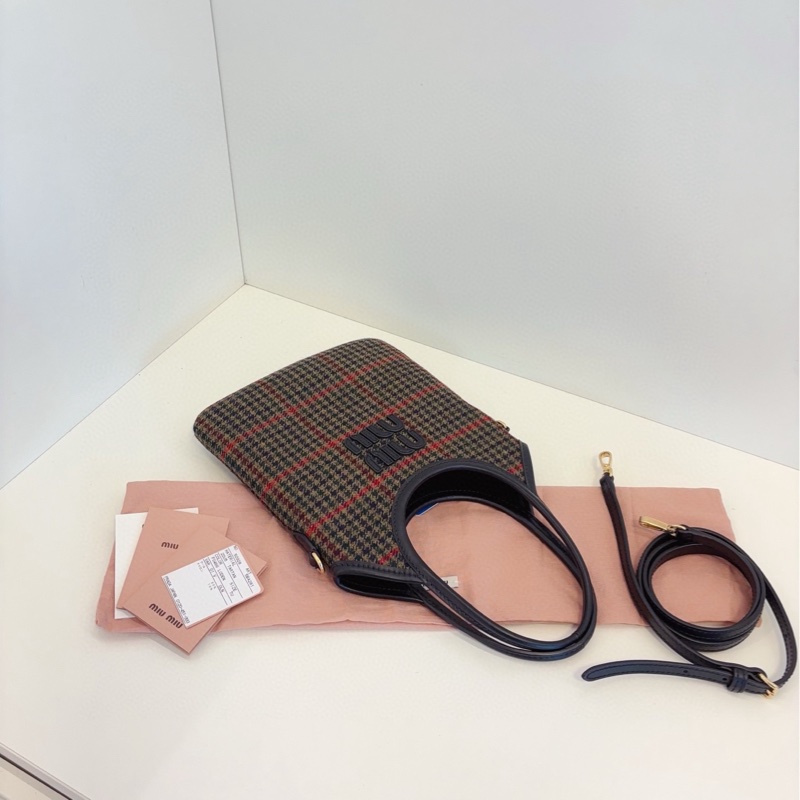 【閒置品🆕】MiuMiu24日本限定千鳥格紋毛呢mini Ivy 迷你單肩包-3