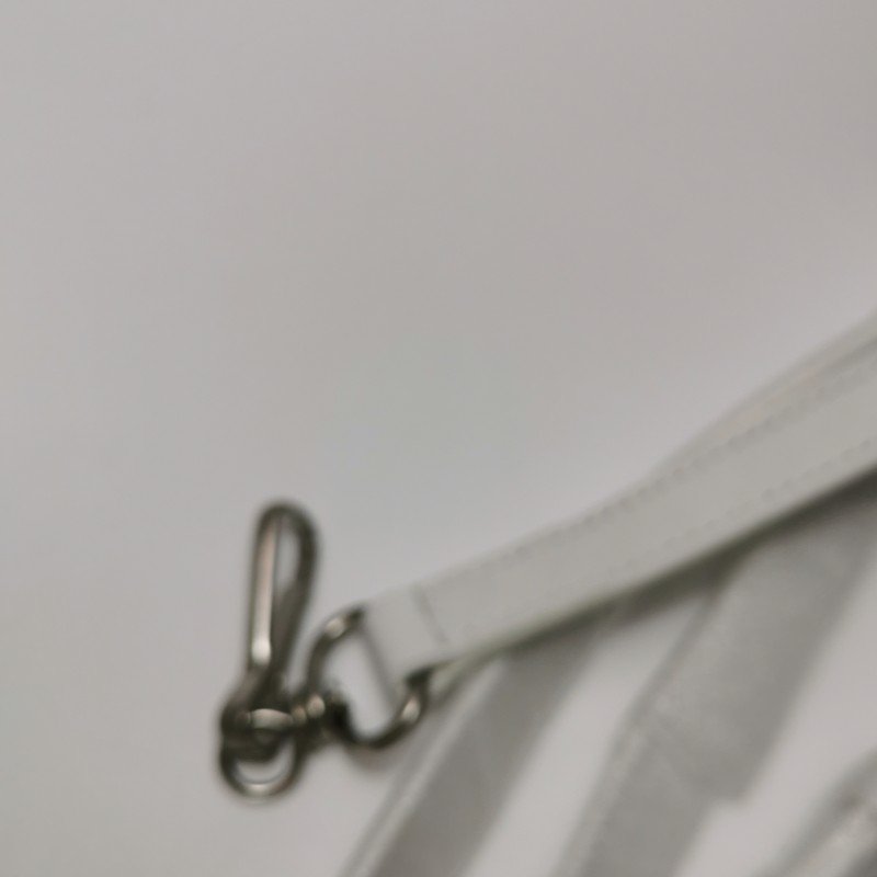 Balenciaga Triangle三角包牛皮純色字母Logo三角造型斜挎包單肩包-15