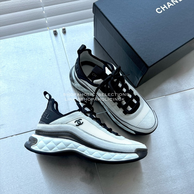 Chanel網眼布拼接鼠尾草淡綠麂皮增高球鞋38號-1