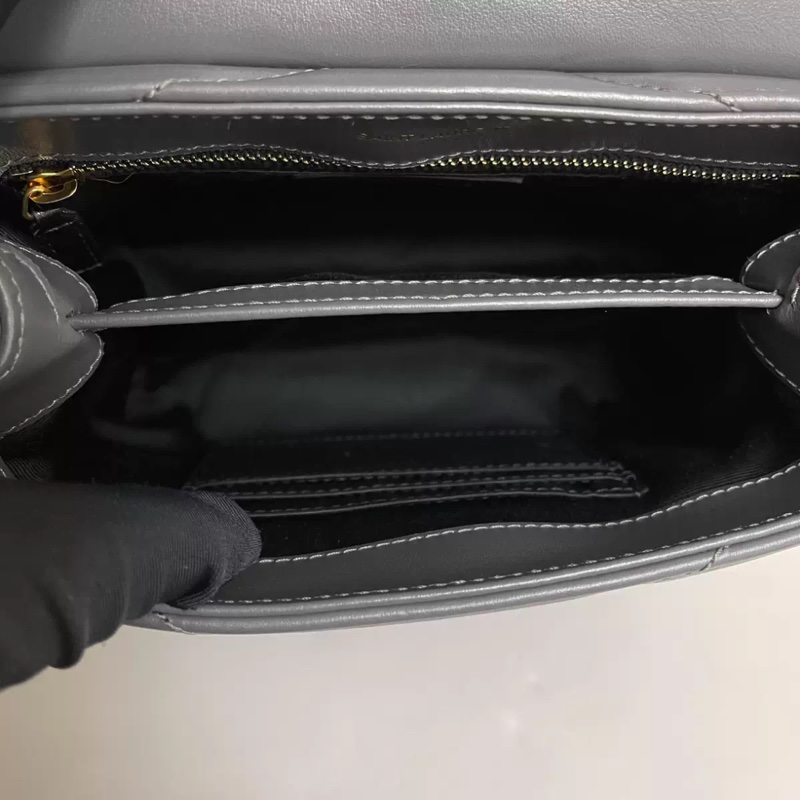 YSL聖羅蘭Loulou小號黑色金扣全皮方胖子-3