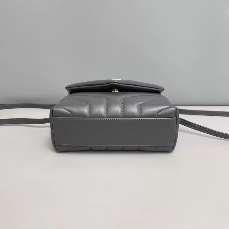 YSL聖羅蘭Loulou小號黑色金扣全皮方胖子-4