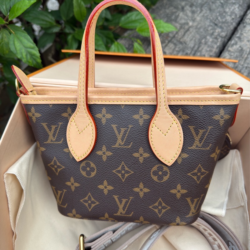 極新LV老花Neverfull BB側背手提包斜背包M46705-7