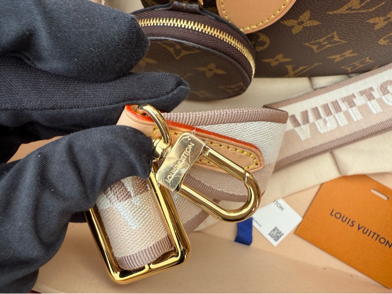 極新LV老花Neverfull BB側背手提包斜背包M46705-14