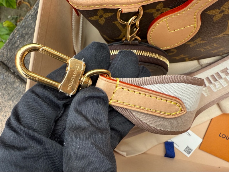 極新LV老花Neverfull BB側背手提包斜背包M46705-15