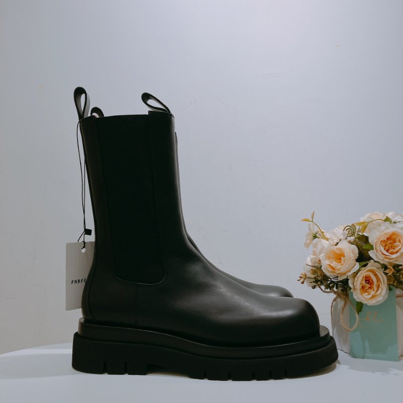 TW4623 Bottega Veneta 黑色靴子碼數 41 未使用品 Curl Boots-2