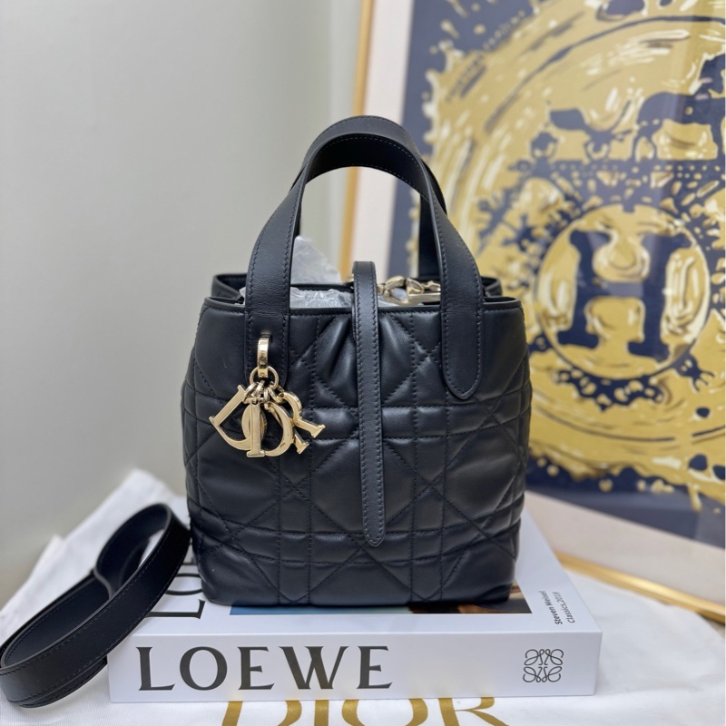 【98🆕】Dior Toujours小號竪版黑金牛皮超大藤格紋手袋 托特包-0